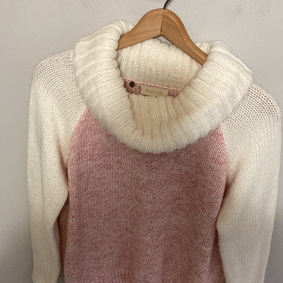 ModCloth Cozy Pink and Cream Women's Sweater, Size Large, Cowl Neck, Wool Blend - Picture 4 of 8